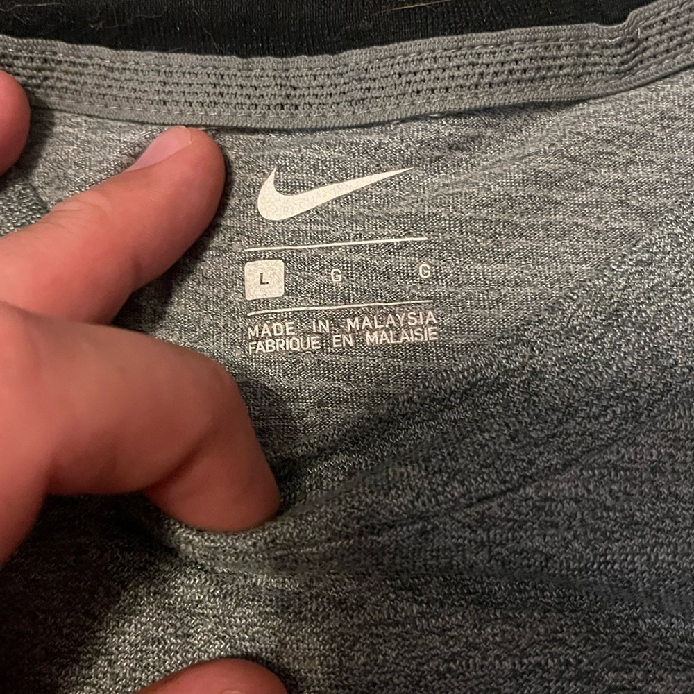 Men’s large Nike long sleeve